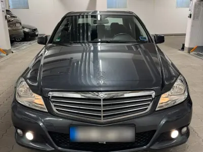 Gebraucht Mercedes C200 184 PS (135 kW) 2012 Grau Limousine