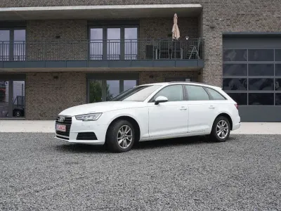 Gebraucht Audi A4 190 PS (139 kW) 2019 Weiß Kombi