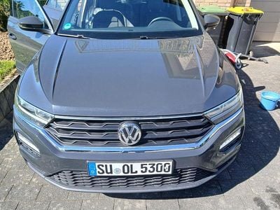 Second-hand VW T-Roc 116 CP (85 kW) 2019 Gri SUV