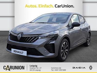 Dolomitgrau Neu 2025 Renault Clio V Techno Limousine | 22.790 € (Etwas zu teuer)