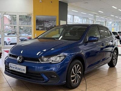 Usata VW Polo Life 95 CV (69 kW) 2025 Blu Berlina