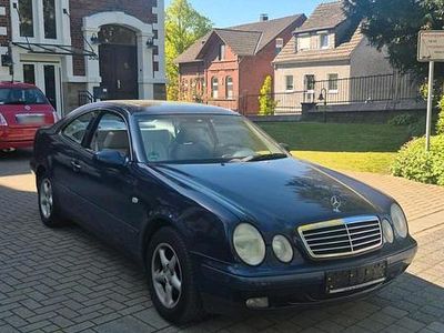 Second-hand Mercedes CLK200 135 CP (99 kW) 1998 Albastru Coupe