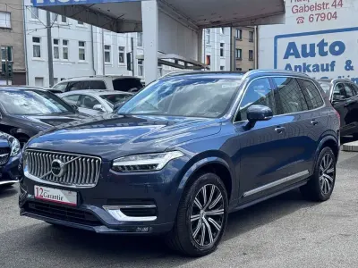 Gebraucht Volvo XC90 Inscription 235 PS (172 kW) 2022 Blau SUV