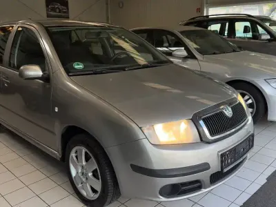 Gebraucht Skoda Fabia Cool Edition 75 PS (55 kW) 2007 Beige Limousine
