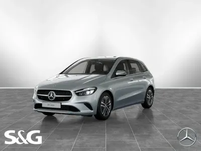 Gebraucht Mercedes B200 Progressive 150 PS (110 kW) 2023 Iridiumsilber metallic Van / Kleinbus