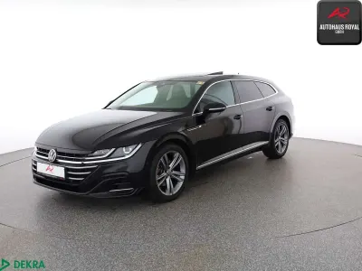 Gebraucht VW Arteon R-line 200 PS (147 kW) 2023 Deep black perleffekt Kombi
