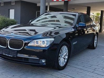 BMW 730
