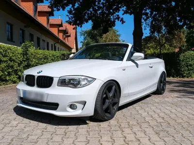 Gebraucht BMW 118 Cabriolet 143 PS (105 kW) 2013 Weiß Cabrio