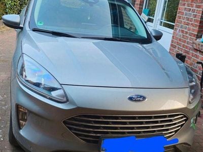 Silber Gebraucht 2022 Ford Kuga Titanium SUV | 22.999 € (Guter Preis)