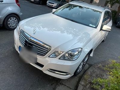 Mercedes E220