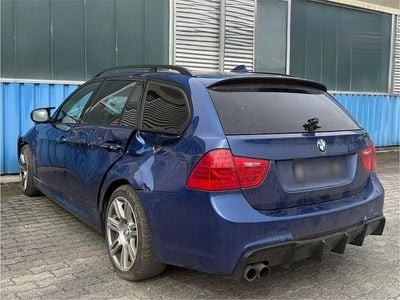 Usata BMW 325 M Sport 197 CV (144 kW) 2010 Blu Station wagon