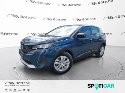 Gebraucht Peugeot 3008 Active 131 PS (96 kW) 2024 Lackierung blau celebes/metall SUV