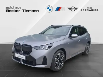 Neu BMW X3 Exclusive 197 PS (144 kW) 2025 Frozen pure grey metallic SUV