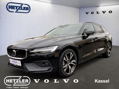 Gebraucht Volvo V60 Core 197 PS (144 kW) 2024 Onyx black / metallic Kombi
