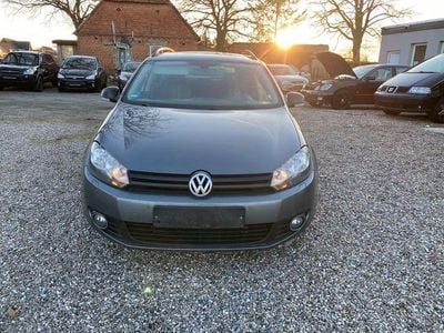 Gebraucht VW Golf VI Match 105 PS (77 kW) 2012 Grau Kleinwagen