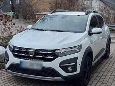 Weiß Gebraucht 2022 Dacia Sandero Comfort Limousine | 14.200 € (Fairer Preis)