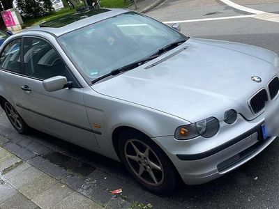 Gebraucht BMW 316 116 PS (85 kW) 2002 Silber Coupé