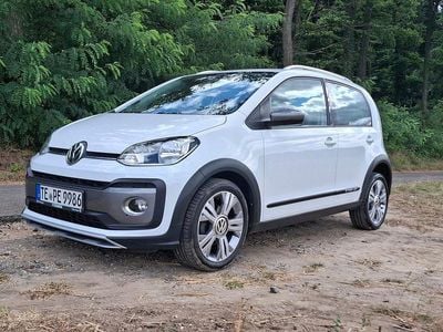 VW cross up!