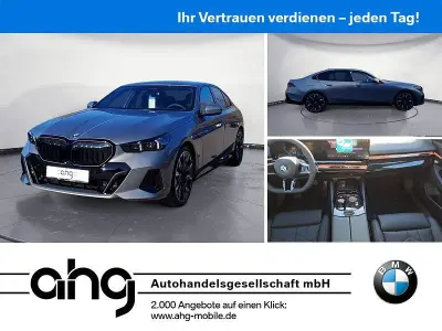 Gebraucht BMW 540 M Sport 303 PS (222 kW) 2026 Grau Limousine