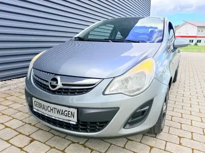 Gebraucht Opel Corsa Selection 69 PS (50 kW) 2012 Silbersee/silver lake Kleinwagen