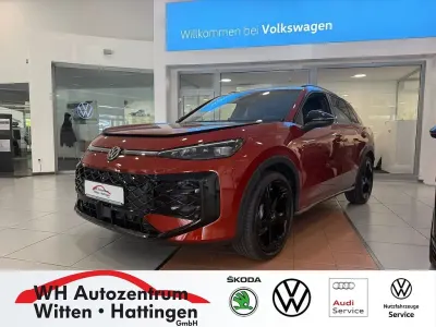 Nowe VW T-Roc Cabriolet Style 150 KM (110 kW) 2026 Czerwony SUV