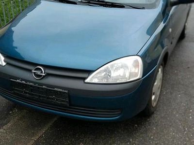 Second-hand Opel Corsa 65 CP (47 kW) 2000 Albastru Hatchback