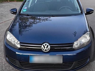 Usata VW Golf VI Trendline 80 CV (58 kW) 2008 Blu Utilitaria