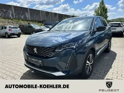 Gebraucht Peugeot 3008 Allure 131 PS (96 kW) 2024 Blau SUV