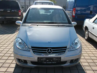 Gebraucht Mercedes A180 108 PS (79 kW) 2005 Silber Limousine