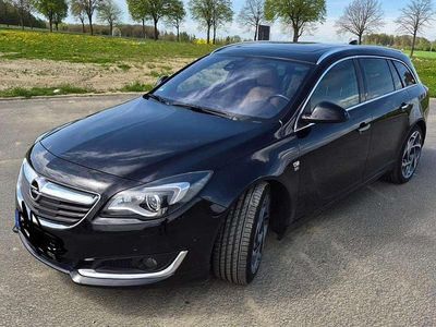 Gebraucht Opel Insignia Business Innovation 170 PS (125 kW) 2017 Schwarz Kombi