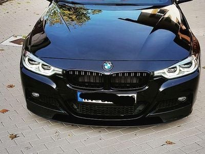 Usata BMW 330 Sport Line 252 CV (185 kW) 2017 Nero Berlina