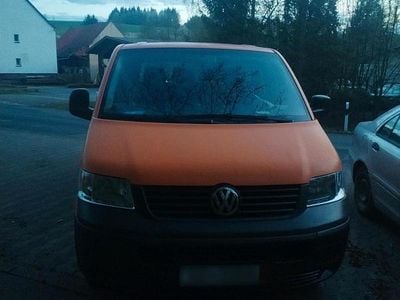 Usata VW Transporter 140 CV (102 kW) 2004 Arancione Furgone
