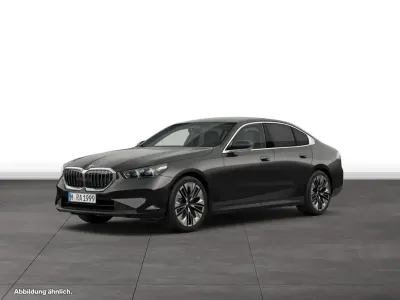 Używany BMW 520 197 KM (144 kW) 2025 Szary Sedan/Limuzyna
