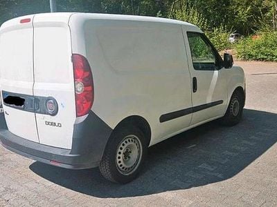 Second-hand Fiat Doblò 90 CP (66 kW) 2013 Alb Monovolum