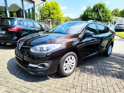 Gebraucht Renault Mégane III Initiale Paris 110 PS (80 kW) 2015 Limousine