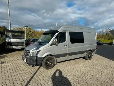 Gebraucht Mercedes Sprinter 190 PS (139 kW) 2018 Silber Van