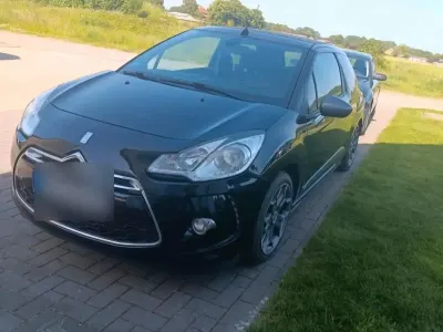 Gebraucht Citroën DS3 Cabriolet 156 PS (114 kW) 2014 Schwarz Cabrio