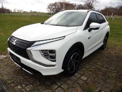 Gebraucht Mitsubishi Eclipse Cross Plus 98 PS (72 kW) 2022 Anden weiß SUV