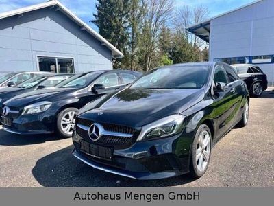 gebraucht Mercedes A180 URBAN / NAVI / PTS / LED