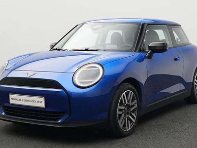 Blau Gebraucht 2024 Mini Cooper Classic Kleinwagen | 28.040 € (Fairer Preis)