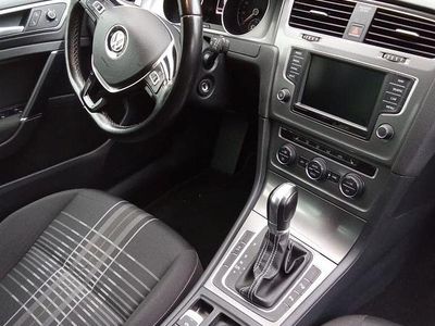 Gebraucht VW Golf VII LOUNGE 110 PS (80 kW) 2015 Weiß Kombi