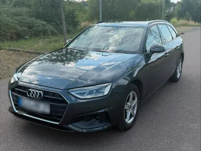 Gebraucht Audi A4 136 PS (100 kW) 2021 Schwarz Kombi