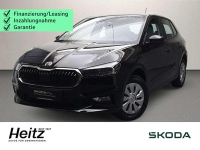 Neu Skoda Fabia Essence 95 PS (69 kW) 2025 Schwarzmagic perleffekt Kleinwagen