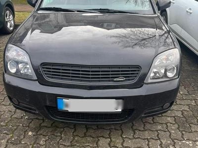 Schwarz Gebraucht 2003 Opel Vectra Limousine | 2.500 €