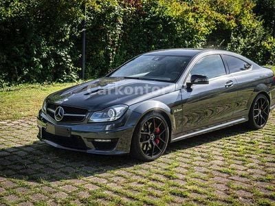 Mercedes C63 AMG