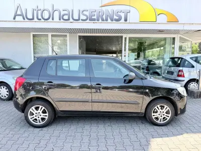 Gebraucht Skoda Fabia Cool Edition 86 PS (63 kW) 2009 Schwarz Limousine