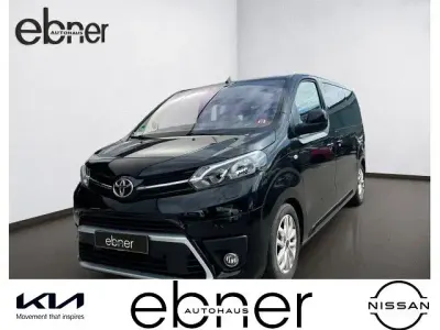 Gebraucht Toyota Proace Verso Comfort 150 PS (110 kW) 2017 Schwarz Kombi