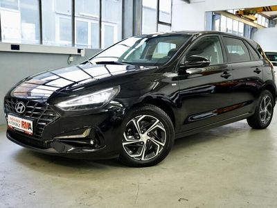 gebraucht Hyundai i30 Intro Edition+PANO+KAMERA+NAVI+LED+APPLE+SHZ