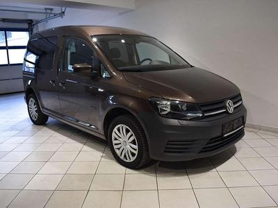 Używany VW Caddy 150 KM (110 kW) 2016 Brązowy Minivan