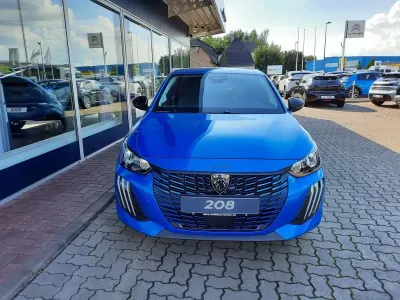 Neu Peugeot 208 Allure 110 PS (80 kW) 2026 Vertigo blau Kleinwagen